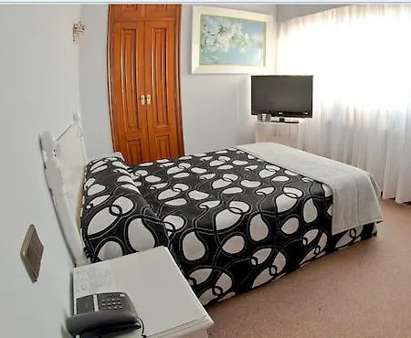 Ξενοδοχείο Don Pepe 2*