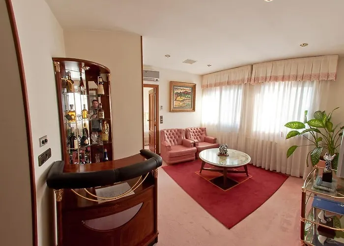 Hotel Don Pepe Poio